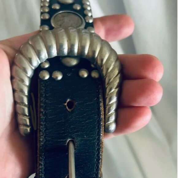 Mens Studded Black Leather Belt with Indian Head Conchos - Picture 3 of 7